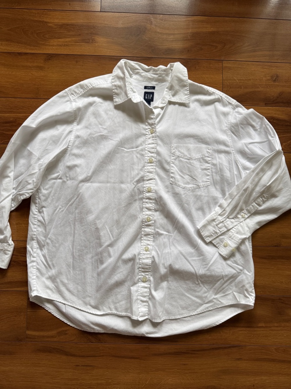 GAP White Big Shirt L